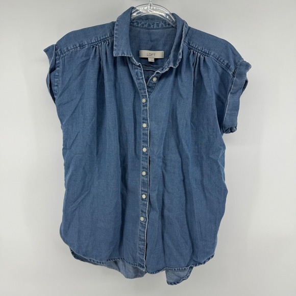 LOFT Tops - LOFT Denim Chambray Button Up Shirt Short Sleeve Women Size S Blue